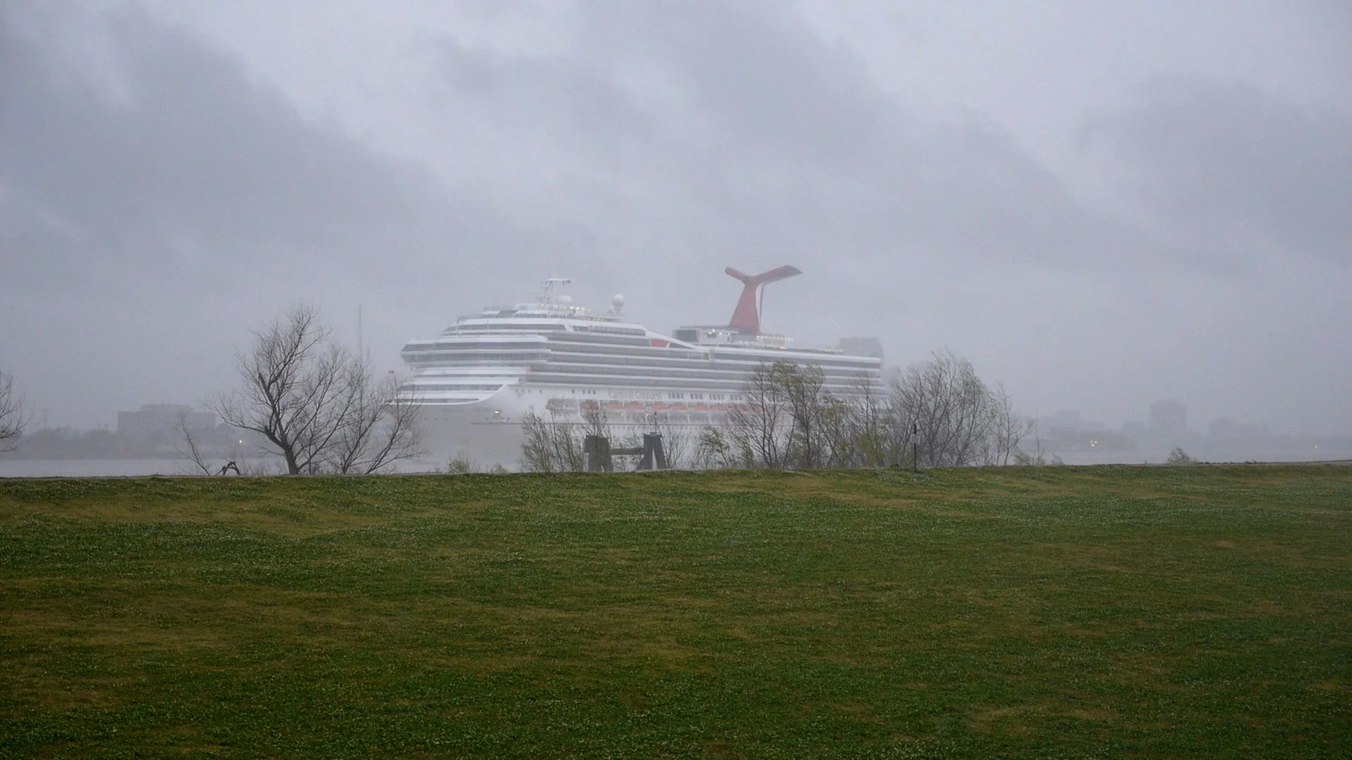 Carnival Conquest